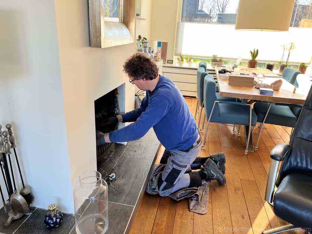 Schouwveger Werkendam kleed schoorsteenreiniger Schouwveger Werkendam kleed schoorsteenreiniger